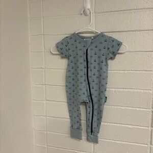 Parade organics sailboat 2 way zip romper short sleeve